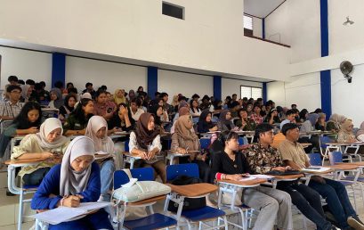 TEACHING PRACTICE COURSE OF AGRICULTURAL AND RURAL DEVELOPMENT By : Mrs. Gustiya , MH
