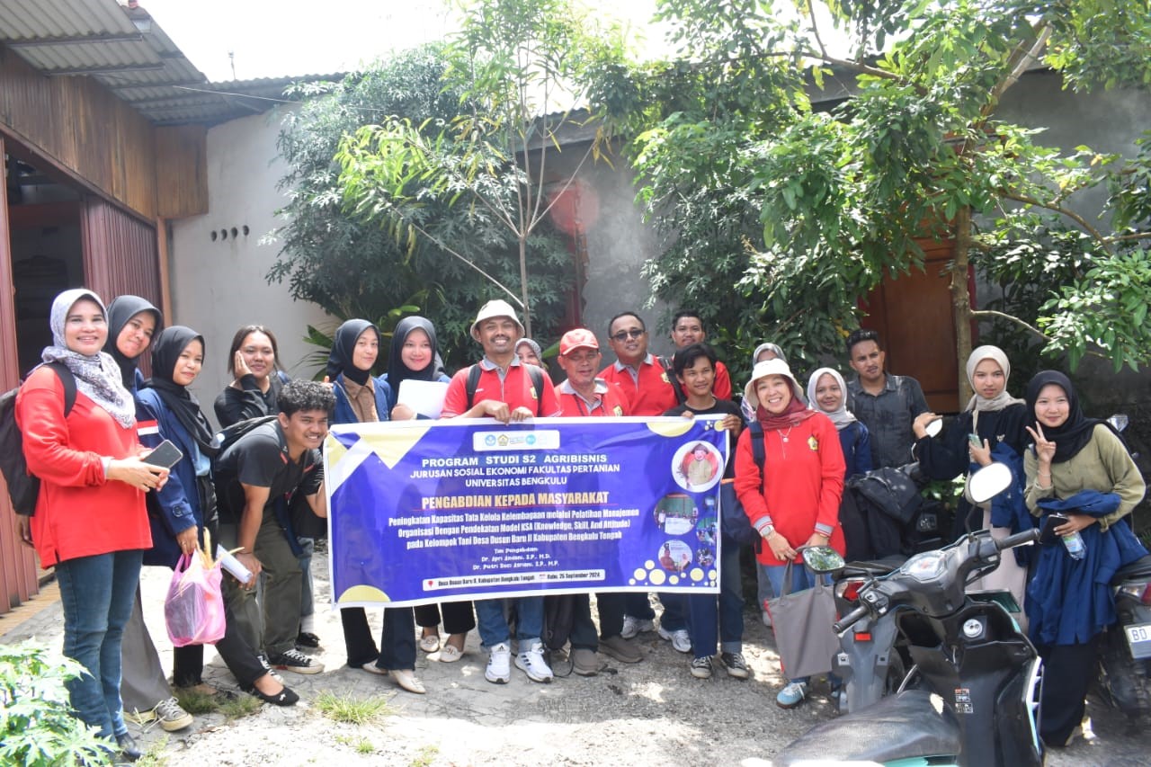 Organizational Management Training with the KSA (Knowledge, Skill, and Attitude) Model Approach for Women Farmers Groups in Dusun Baru II Village, Karang Tinggi District, Central Bengkulu Regency, Bengkulu Province