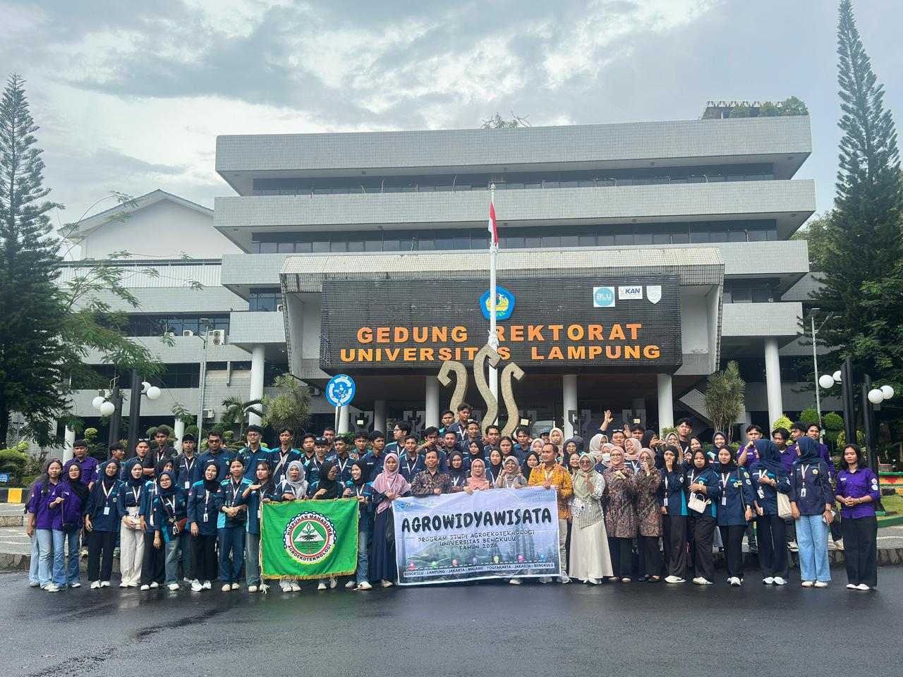 Agroecotechnology Students of University of Bengkulu Conduct Scientific Visit to University of Lampung