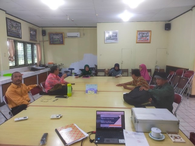 Penetapan tim skripsi dan tim GKM Prodi Peternakan Penetapan tim skripsi dan tim GKM Prodi Peternakan