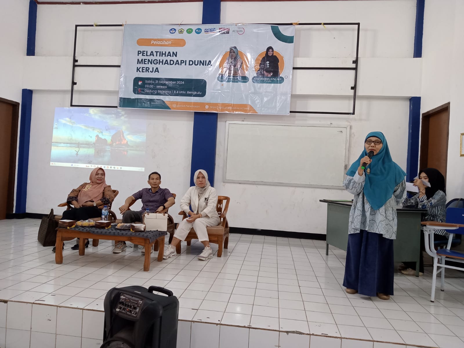 Program Studi Peternakan Universitas Bengkulu Bekali Mahasiswanya untuk Siap Memasuki Dunia Kerja Program Studi Peternakan Universitas Bengkulu Bekali Mahasiswanya untuk Siap Memasuki Dunia Kerja