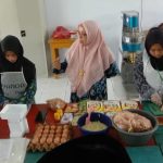 Dosen Program Studi Peternakan Unib mengadakan Pengabdian kepada Masyarakat melalui pelatihan pembuatan Bakso