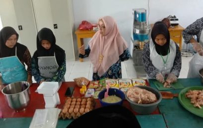 Dosen Program Studi Peternakan Unib mengadakan Pengabdian kepada Masyarakat melalui pelatihan pembuatan Bakso