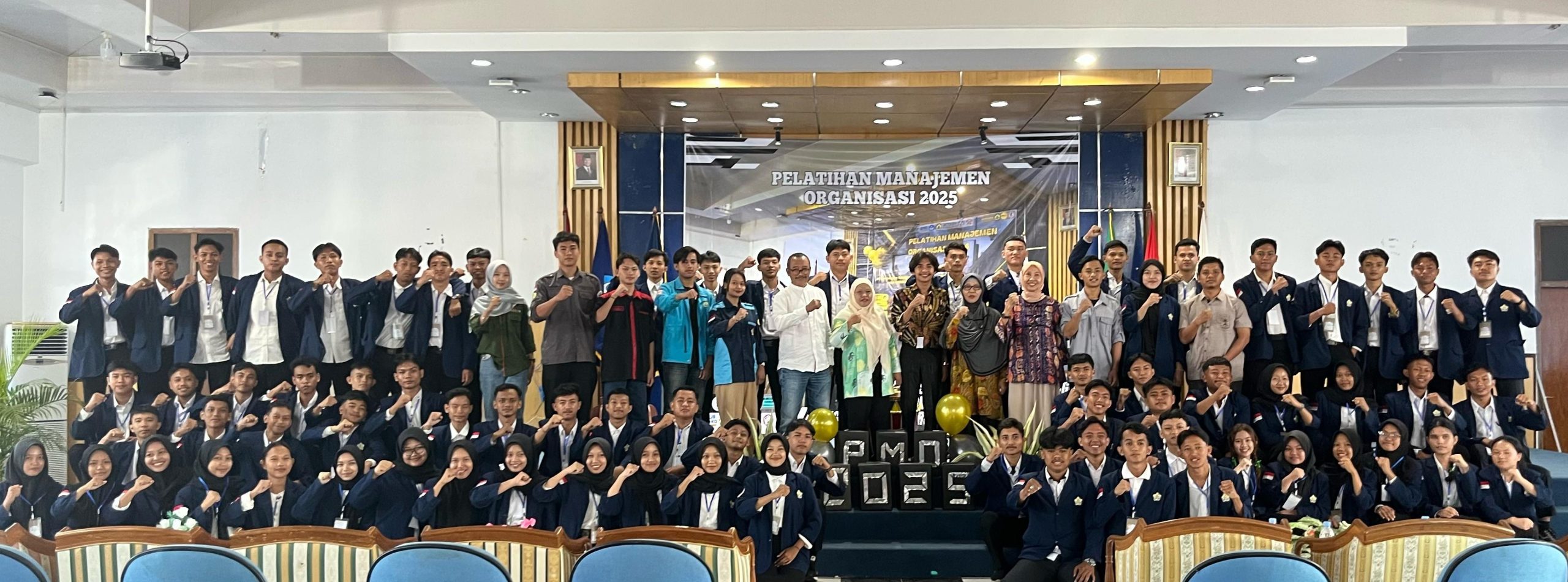 Mahasiswa Jurusan Peternakan Universitas Bengkulu sukses mengadakan Pelatihan Manajemen Organisasi (PMO) 2025 hari pertama Mahasiswa Jurusan Peternakan Universitas Bengkulu sukses mengadakan Pelatihan Manajemen Organisasi (PMO) 2025 hari pertama