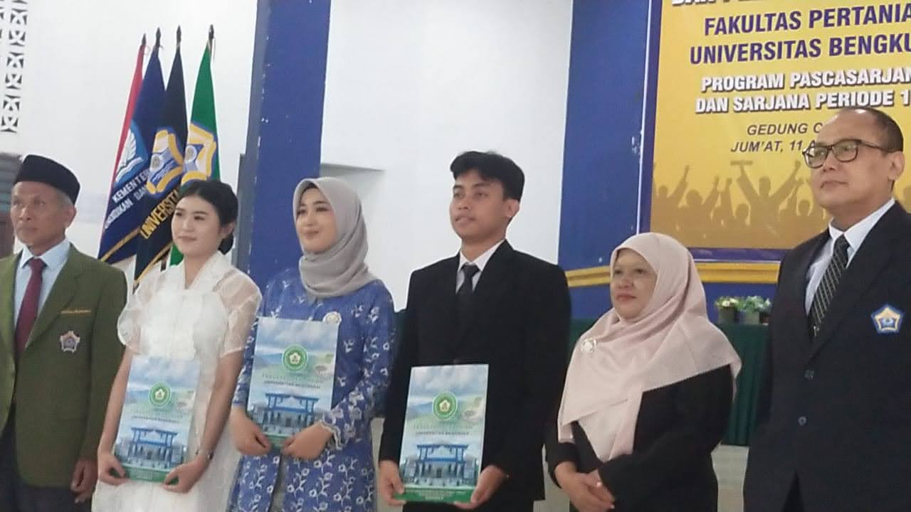 Abdullah Fajri, Mahasiswa Prodi Peternakan Raih Juara 3 Lomba Skripsi Tingkat Fakultas Pertanian Unib Periode Wisuda 109 Abdullah Fajri, Mahasiswa Prodi Peternakan Raih Juara 3 Lomba Skripsi Tingkat Fakultas Pertanian Unib Periode Wisuda 109
