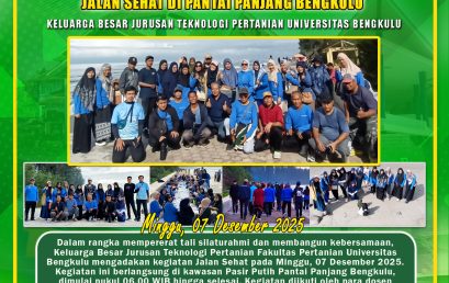 Big Family of Agricultural Technology Department Holds Healthy Walk at Long Beach Bengkulu