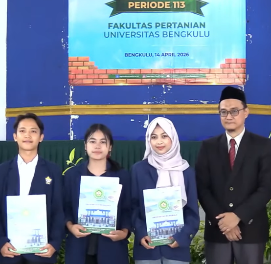 Screenshot-2026-04-14-at-11-34-26-9-LIVE-YUDISIUM-DAN-PELEPASAN-SARJANA-DAN-PASCASARJANA-FAKULTAS-PERTANIAN-UNIB-PERIODE-113-YouTube