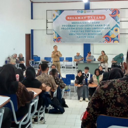 Welcoming New Forestry Department Students (Forestry and Environmental Science Study Program)