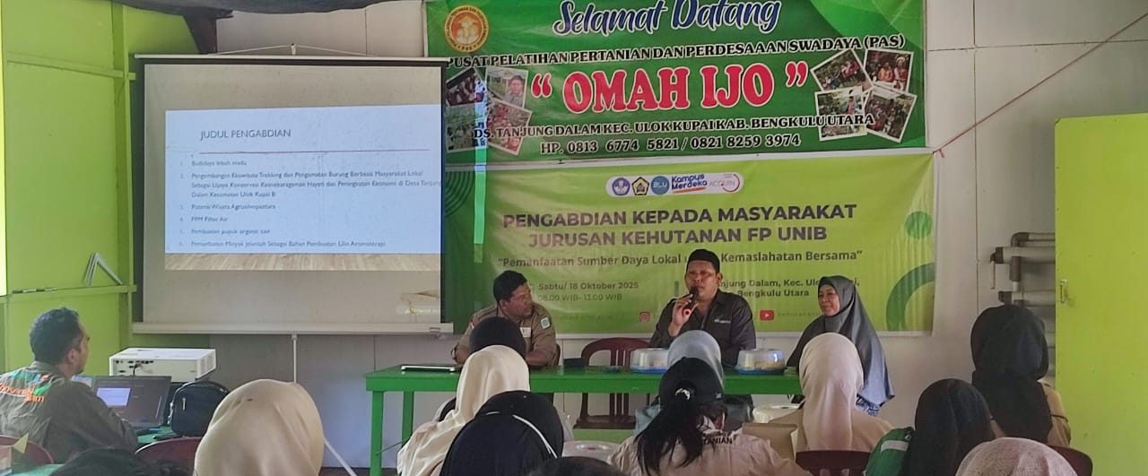 Cultivating Trigona Honey Bees at P4S OMAH IJO Cultivating Trigona Honey Bees at P4S OMAH IJO