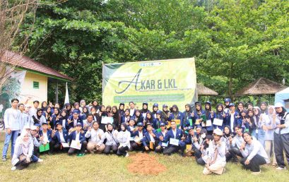 The final stage of cadre development activities, namely Cadre Actualization (Akar) and Environmental Cadre Training (LKL) for the 2025 Environmental Science Class, has been implemented.