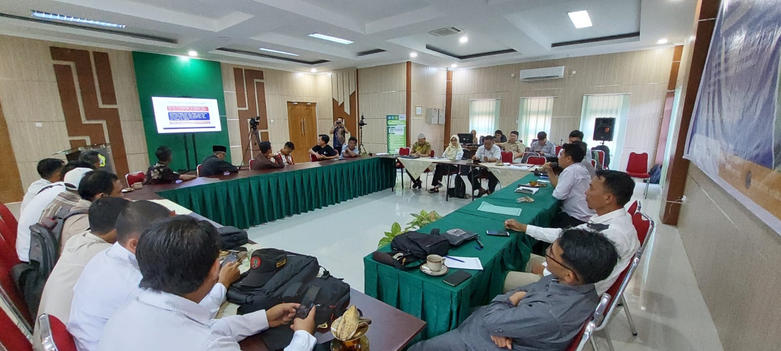 The Department of Forestry FP UNIB has successfully held a Workshop and FGD on MBKM Curriculum Development.