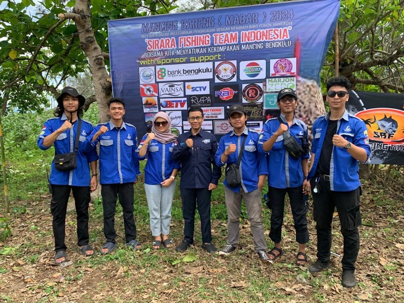 HIMAILKA collaborated with SIRARA Fishing Team: Coastal Vegetation Planting and Regional Fishing Competition Event in Bengkulu HIMAILKA collaborated with SIRARA Fishing Team: Coastal Vegetation Planting and Regional Fishing Competition Event in Bengkulu