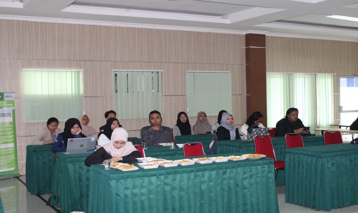 PKM Coaching Activity at Marine Science Study Program, Bengkulu University: Fostering Scholarly Proposal Writing PKM Coaching Activity at Marine Science Study Program, Bengkulu University: Fostering Scholarly Proposal Writing