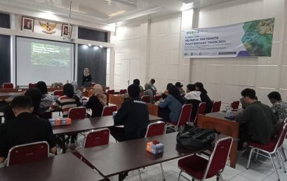 Training on Seagrass Beds Transects Permanent for the Students of Marine Science Study Program, University of Bengkulu: Preparatory Course for Thematic Community Service Program