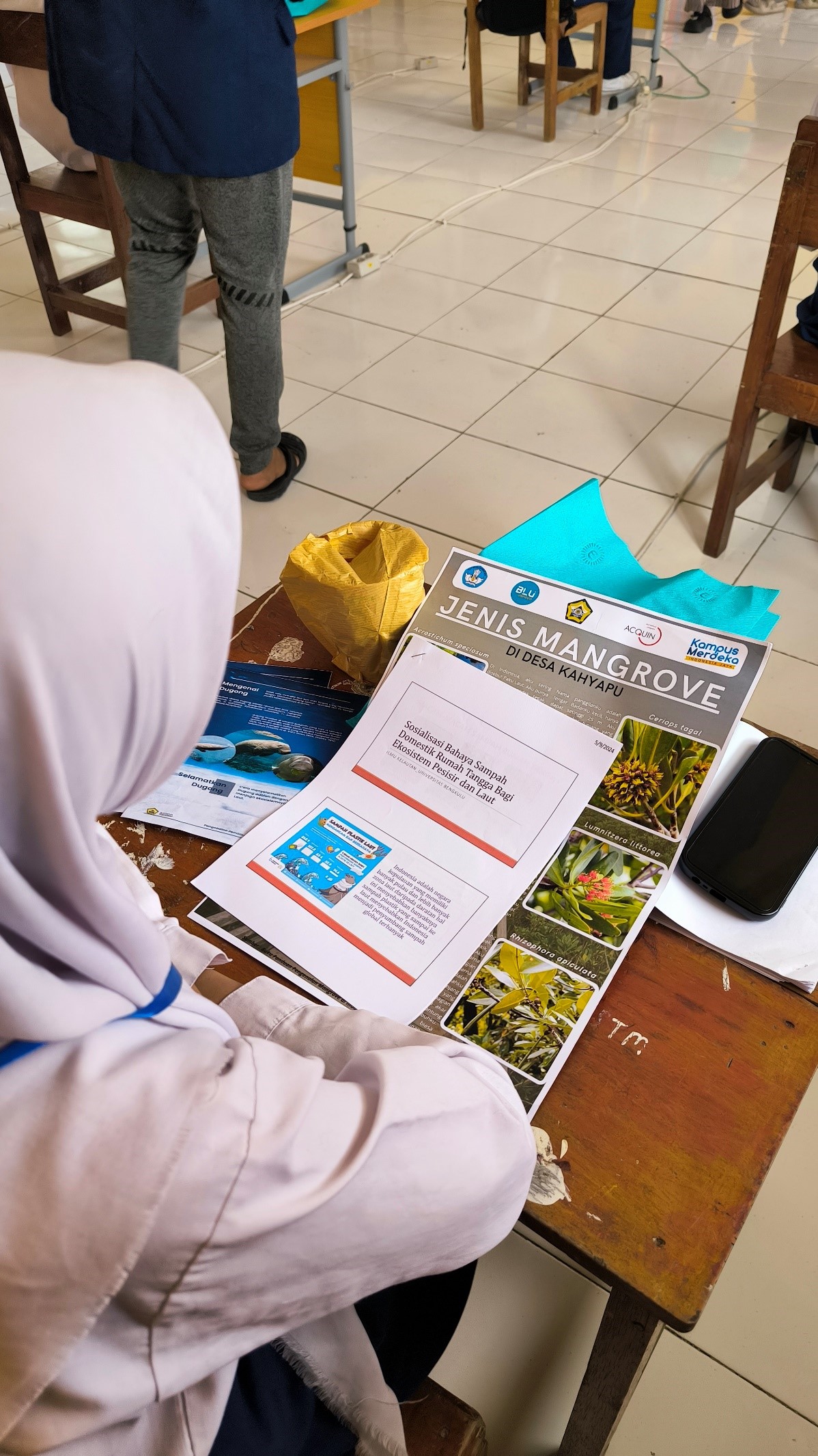 Community Service: Introduce The Mangrove Species to Enggano Island Youth Community Service: Introduce The Mangrove Species to Enggano Island Youth