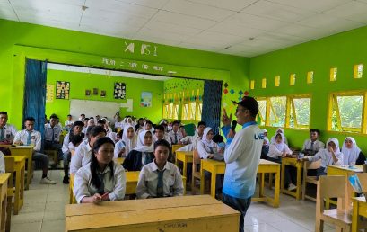Community Service and Empowerment (PPM) Enggano Island: Socialization of Turtle Conservation Based on Education at SMAN 6 Enggano Island, North Bengkulu Regency