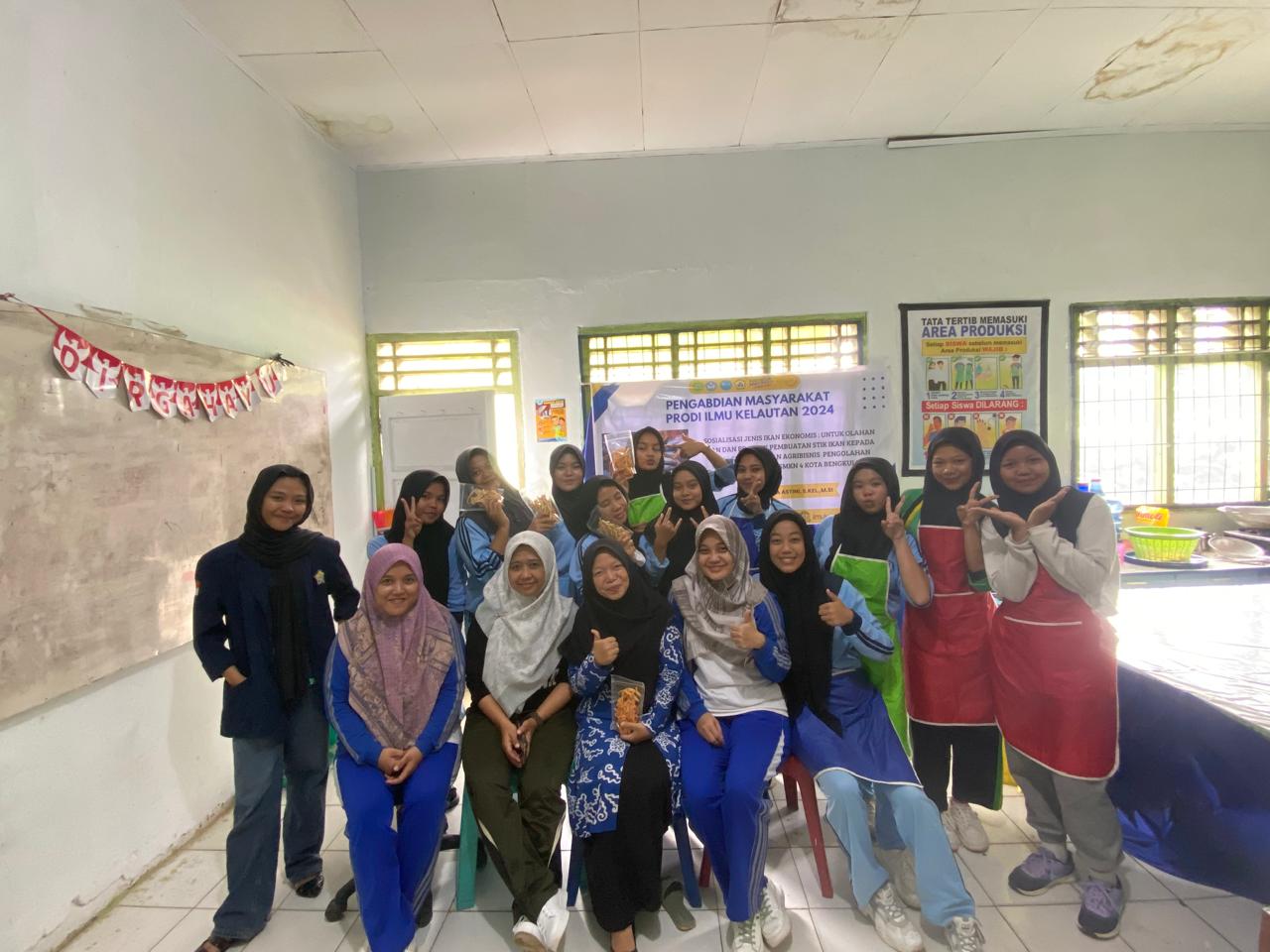 Introduction to Economical Fish Species and Fish Stick Making Workshop at Vocational High School (SMKN) 04 Bengkulu City