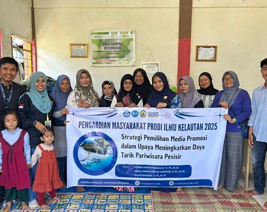 Community Service: Media Promotion Selection Strategy to Increase Tourism Attractiveness in Pondok Besi Subdistrict
