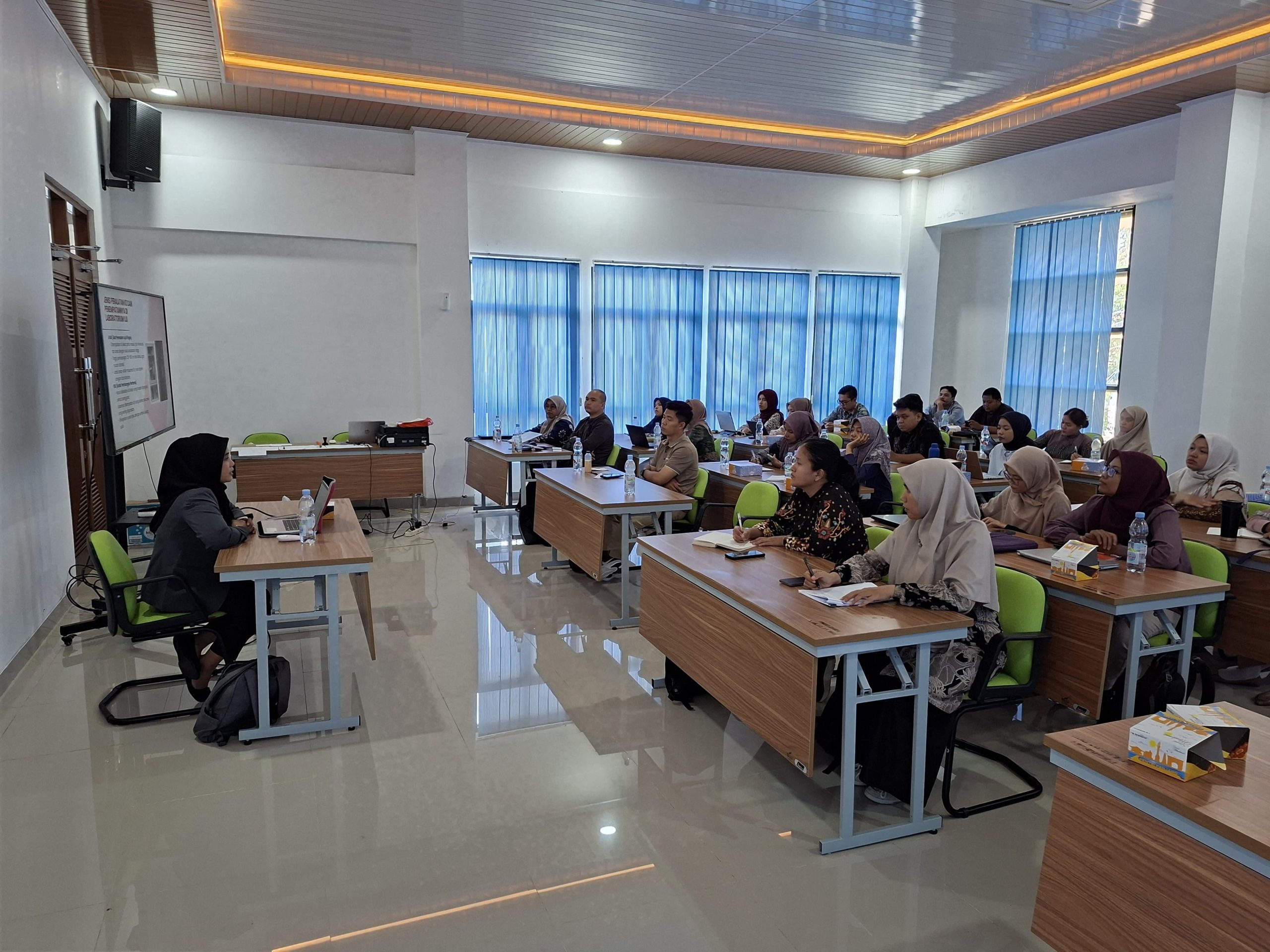 Marine Science Lecturers Participate in Laboratory Occupational Health and Safety (K3) Competency Certification at Universitas Bengkulu