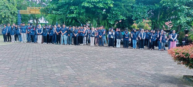 Activity of a Marine Science Lecturer as Field Supervisor for Thematic Community Service Program (KKN Tematik) in Kampung Melayu Sub-district