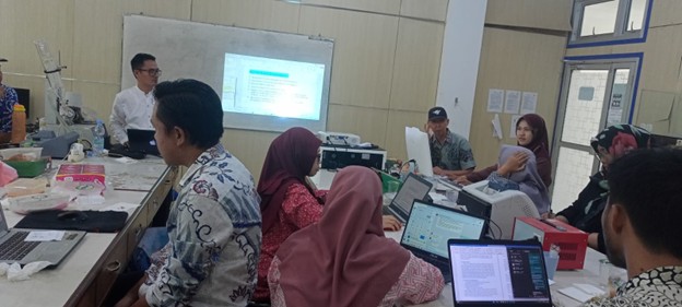 Fisheries Lab Coordination Meeting: Laboratory Head Organizes Marine Science Lecturers’ Practicum Schedule