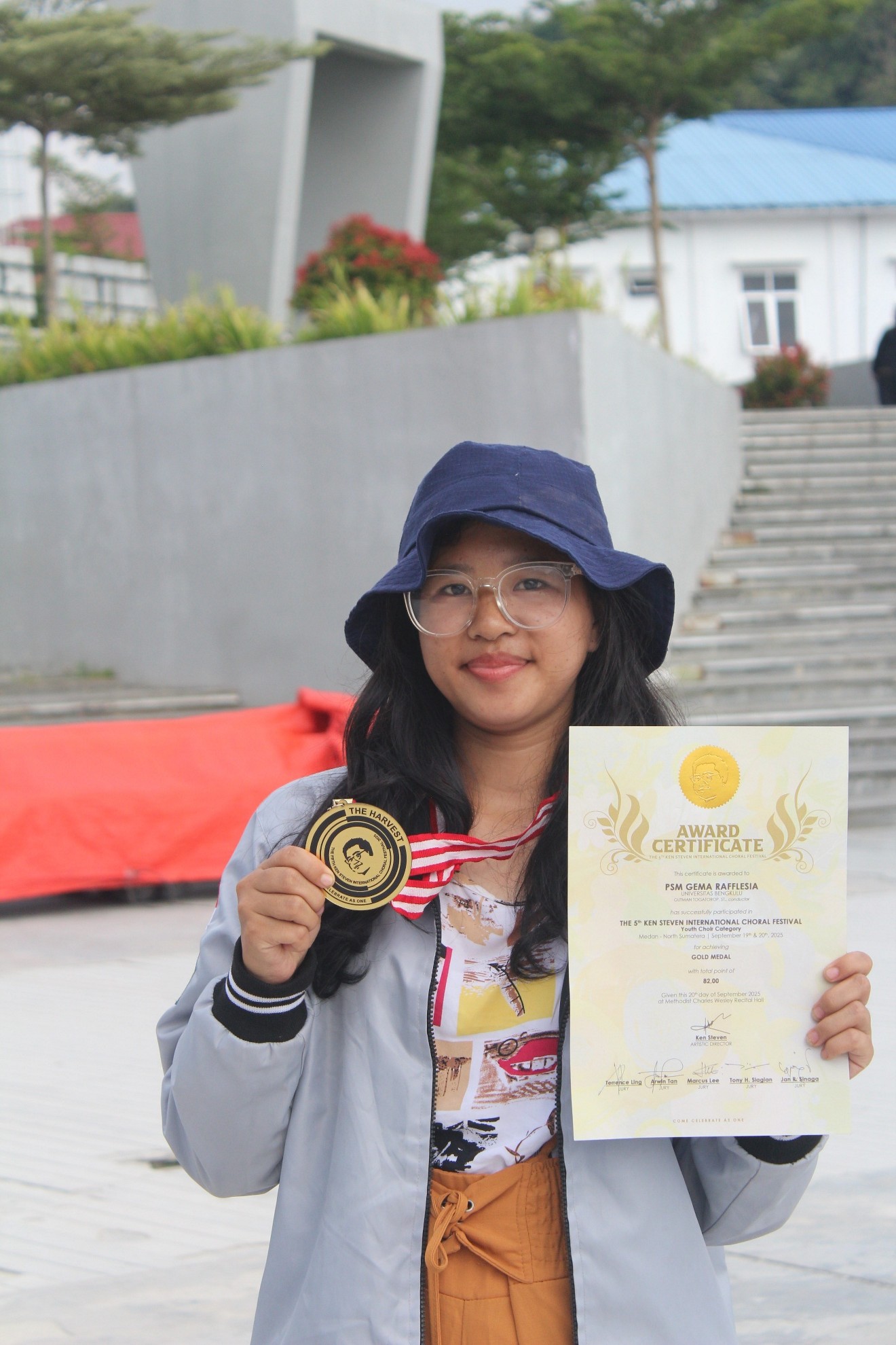 Marine Science Students from the University of Bengkulu Win Gold Medal Again at the 5th Ken Steven International Choral Festival 2025