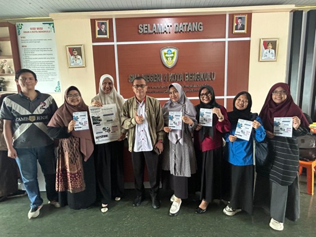 The Lecturer Team of the Marine Science Study Program, Faculty of Agriculture, University of Bengkulu, Conducted Socialization and Promotion Activities at State Senior High School 4, Bengkulu City.