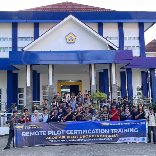 Marine Science Study Program and Bengkulu University Partner with APDI Regional Bengkulu to Hold Drone Pilot Certification