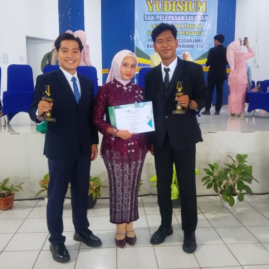 Marine Science Student Wins First Place in Faculty-Level Thesis Competition at the University of Bengkulu