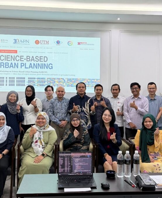 Universitas Bengkulu Marine Science Lecturer Participates in BRIN Collaborative Research at the APN Workshop on Science-Based Urban Planning (SciBUSP) Malaysia Chapters