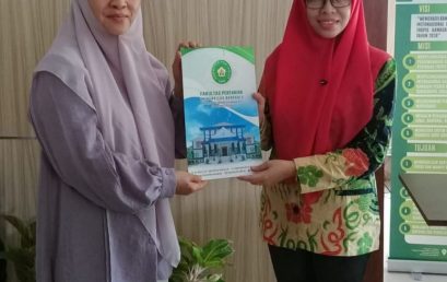 PERTEMUAN PROGRAM STUDI PROTEKSI TANAMAN BERSAMA DEKAN DAN WAKIL DEKAN BIDANG AKADEMIK FAKULTAS PERTANIAN TERKAIT IKU PROGRAM STUDI PROTEKSI TANAMAN