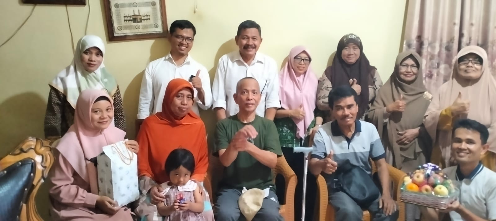 Kunjungan Ke Rumah Dosen Purna Bakti