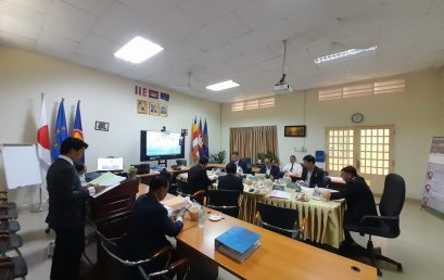 KERJA SAMA RESEARCH DAN MENGAJAR DOSEN PROTEKSI DENGAN UNIVERSITY OF HENG SAMRIN THBONGKHMUM