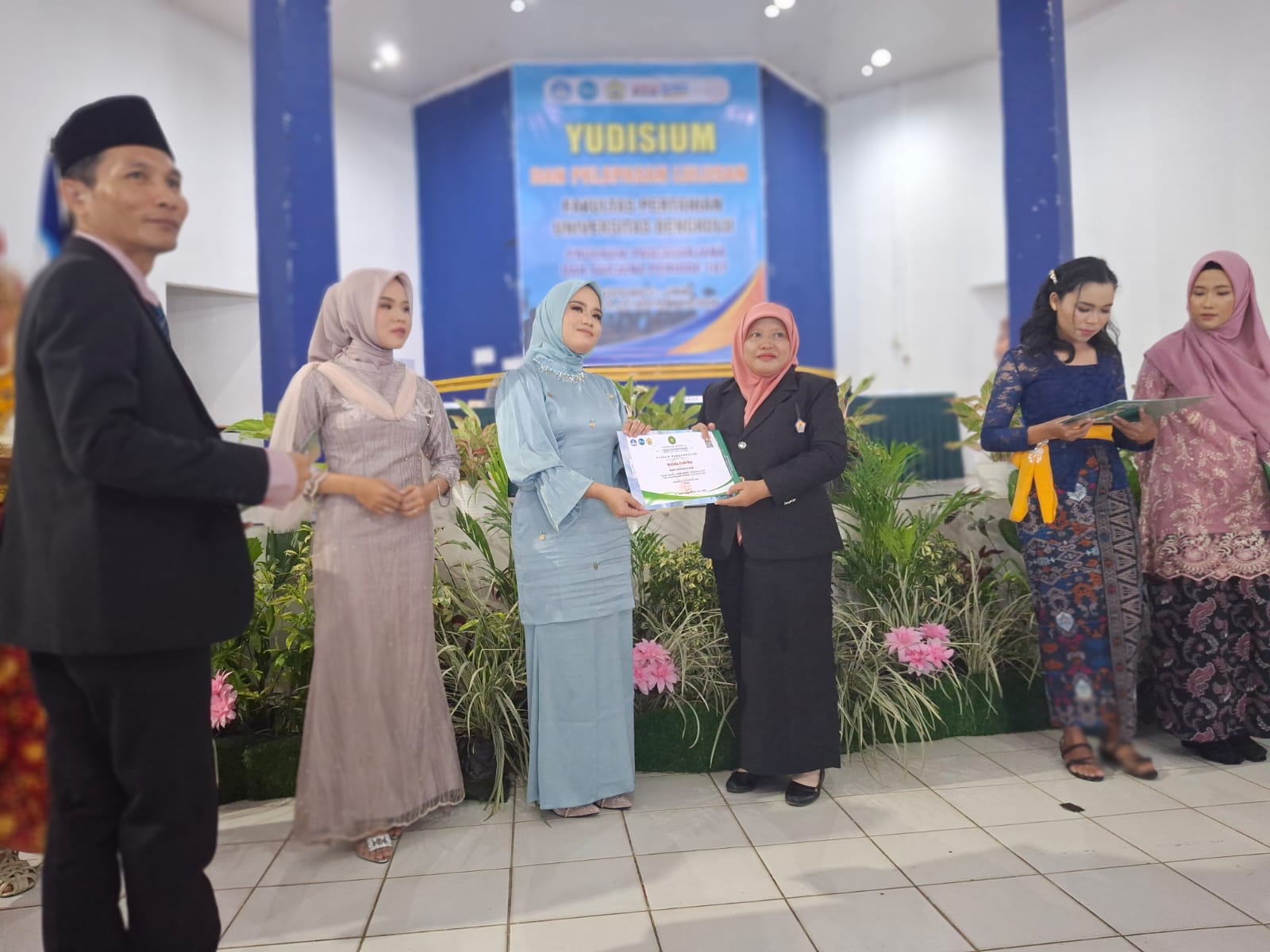 MAHASISWA JURUSAN PERLINDUNGAN TANAMAN RAIH JUARA HARAPAN 2 DALAM KOMPETISI SKRIPSI FAPERTA UNIB MAHASISWA JURUSAN PERLINDUNGAN TANAMAN RAIH JUARA HARAPAN 2 DALAM KOMPETISI SKRIPSI FAPERTA UNIB