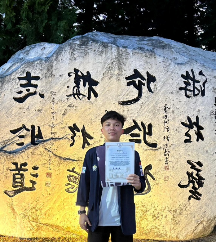 MAHASISWA PROTEKSI TANAMAN UNIB RAIH PRESTASI INTERNASIONAL DI TAIWAN