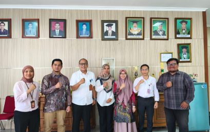 FAKULTAS PERTANIAN UNIB DAN PT ARCONESIA TEKNOLOGI DIGITAL JALIN KERJA SAMA PENELITIAN HAMA DAN PENYAKIT TANAMAN SEMANGKA