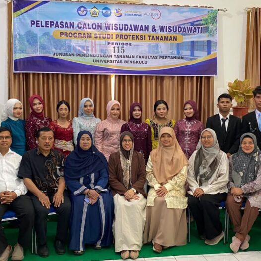 13 Lulusan Proteksi Tanaman Ikuti Yudisium Fakultas Pertanian UNIB Periode 115, Faista Agri Raih Predikat Pujian