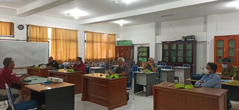 BLENDED LEARNING AS A SOLUTION IN THE NEW NORMAL ERA AFTER THE PANDEMIC OF COVID-19