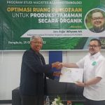 Public Lecture entitled The Optimization of Urban Space for Organic Crop Production by Master of Agroecotechnology Program  