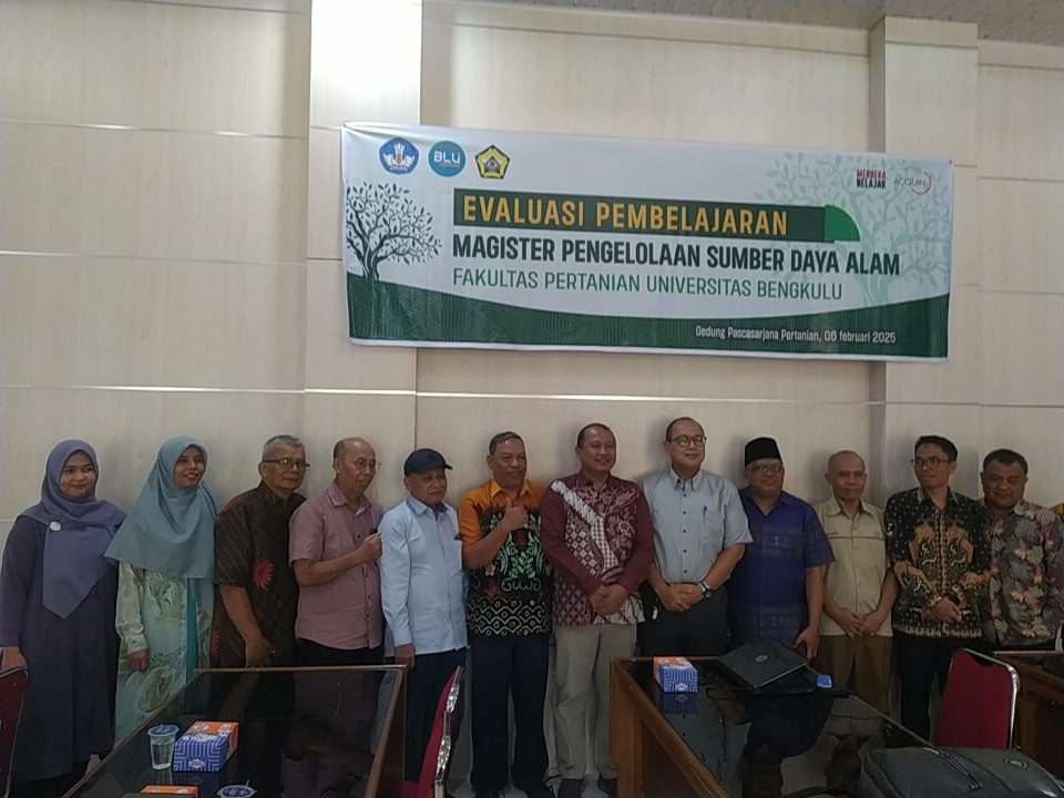 Evaluasi Pembelajaran dan Penyusunan RPS Perkuat Mutu Akademik Program Studi S2 PSDA Universitas Bengkulu Evaluasi Pembelajaran dan Penyusunan RPS Perkuat Mutu Akademik Program Studi S2 PSDA Universitas Bengkulu