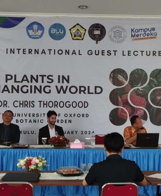 International Cooperation in Rafflesia Conservation between the University of Bengkulu with Oxford University, and University of the Philippines of Los Baños