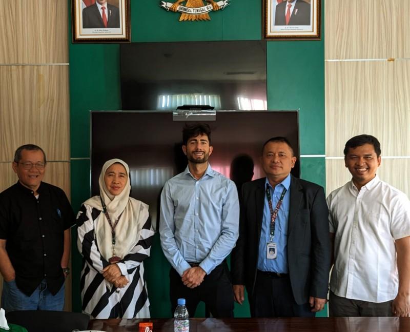 Oxford University Research Team and UPLB Philippines Collaborate with Faperta Research Team Oxford University Research Team and UPLB Philippines Collaborate with Faperta Research Team