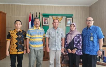 Faculty of Agriculture Hosts Visit from Prof. Dr. Suhaimi Bin AB. Rahman (Universiti Putra Malaysia)