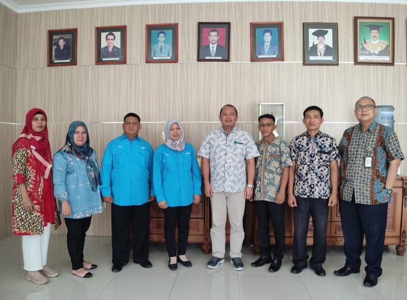 The Lahat Regency Government Initiates Collaboration with the Faculty of Agriculture, UNIB. The Lahat Regency Government Initiates Collaboration with the Faculty of Agriculture, UNIB.