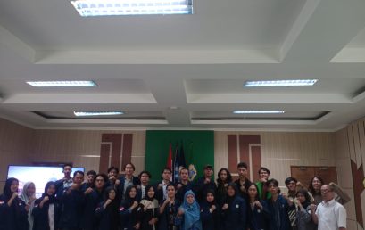 The Vice Dean for Student Affairs Inaugurates the DPM FP-KBM UNIB for 2024