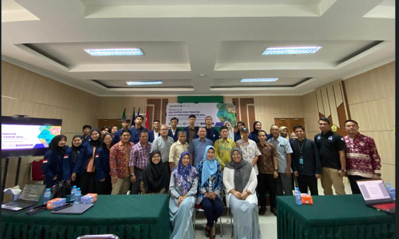The Dean of Faculty of Agriculture Opens Thematic KKN Group Training Activities on Enggano Island for the Marine Science Study Program in 2024