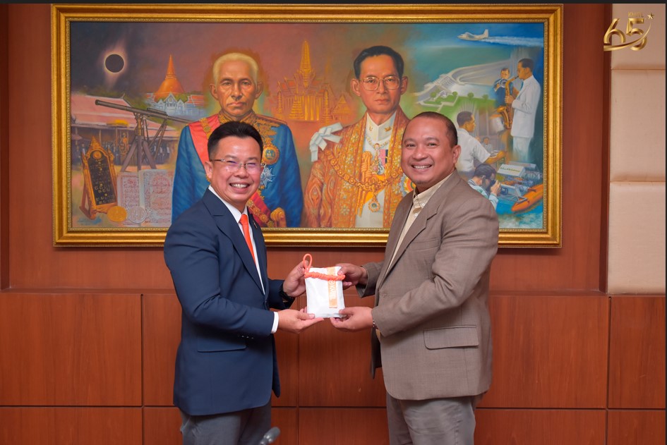 Strengthening Global Ties: Faperta UNIB Dean Meets KMITL President Strengthening Global Ties: Faperta UNIB Dean Meets KMITL President