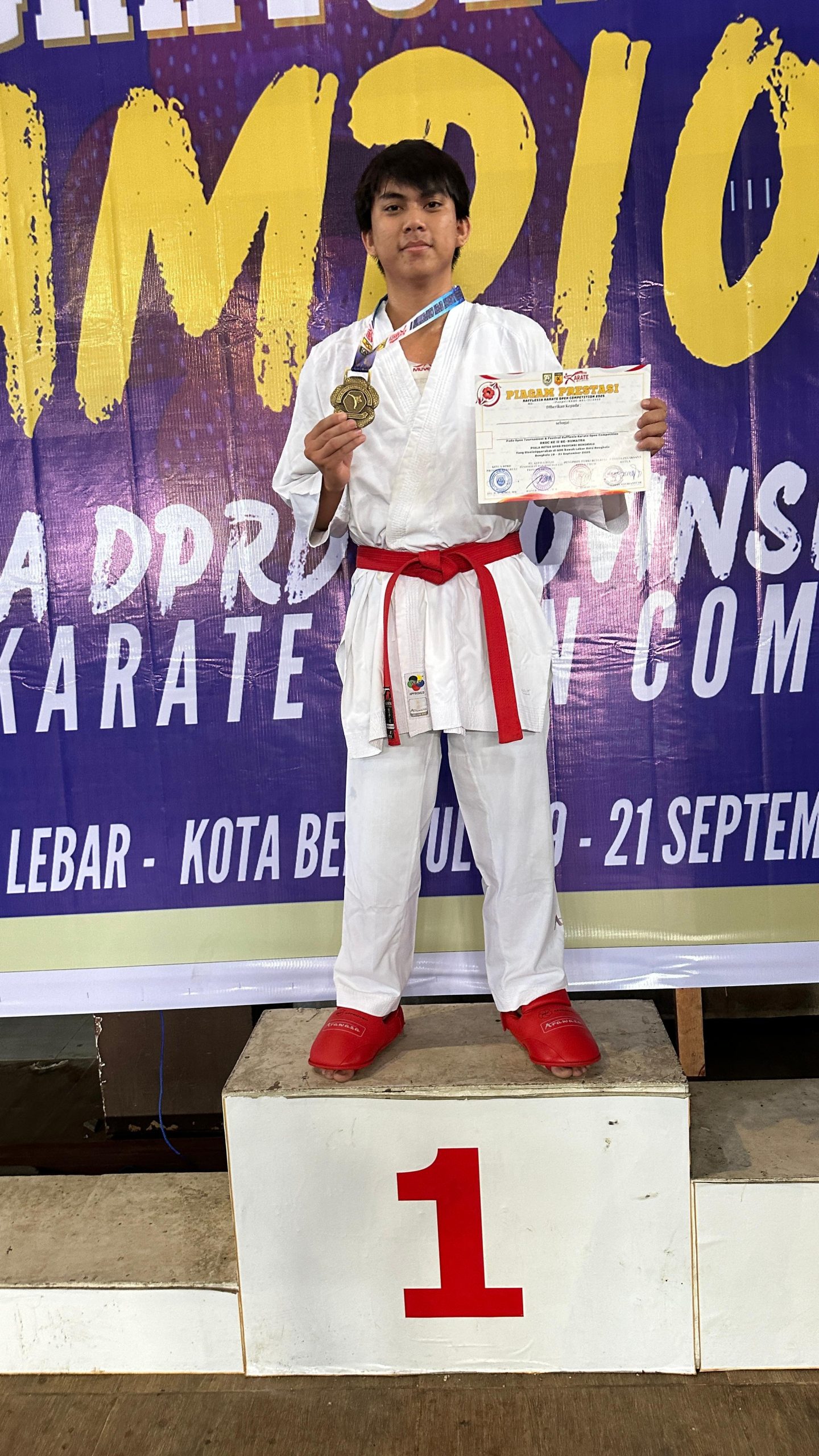Faculty of Agriculture Student Wins 1st Place at RKOC II Championship, Chairman of Bengkulu Provincial DPRD Cup