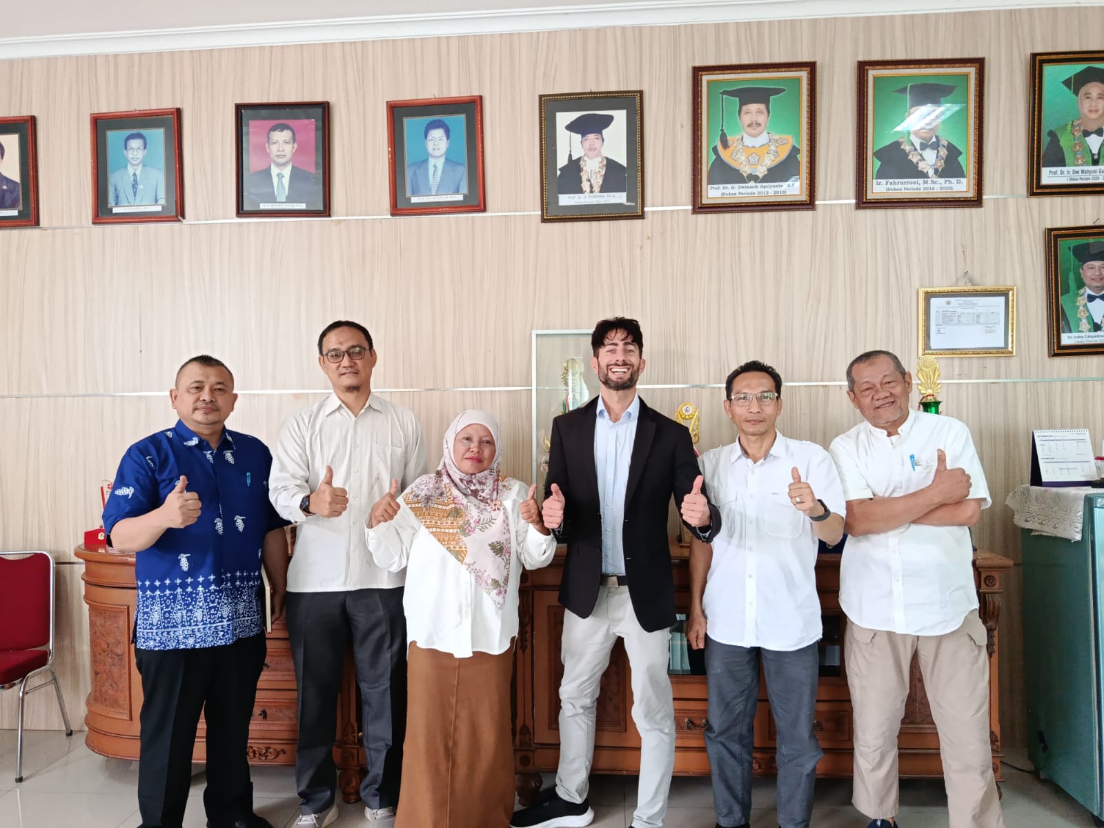 Visit of the Deputy Director of the British Botanic Garden