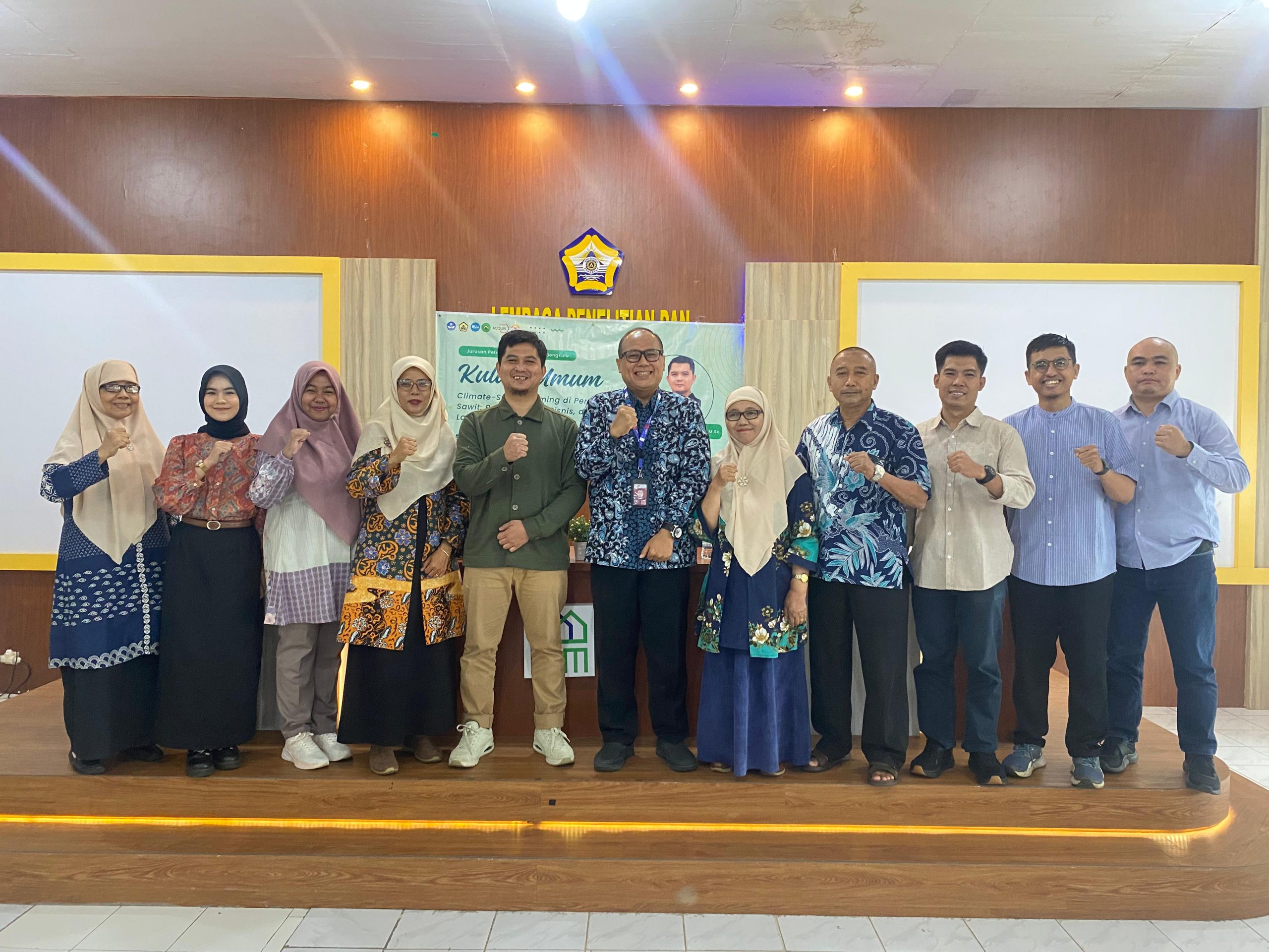 Public Lecture on Animal Husbandry: Training to Face the World of Work and Prepare Animal Husbandry Students to Face the Challenges of the Professional World of Work Public Lecture on Animal Husbandry: Training to Face the World of Work and Prepare Animal Husbandry Students to Face the Challenges of the Professional World of Work